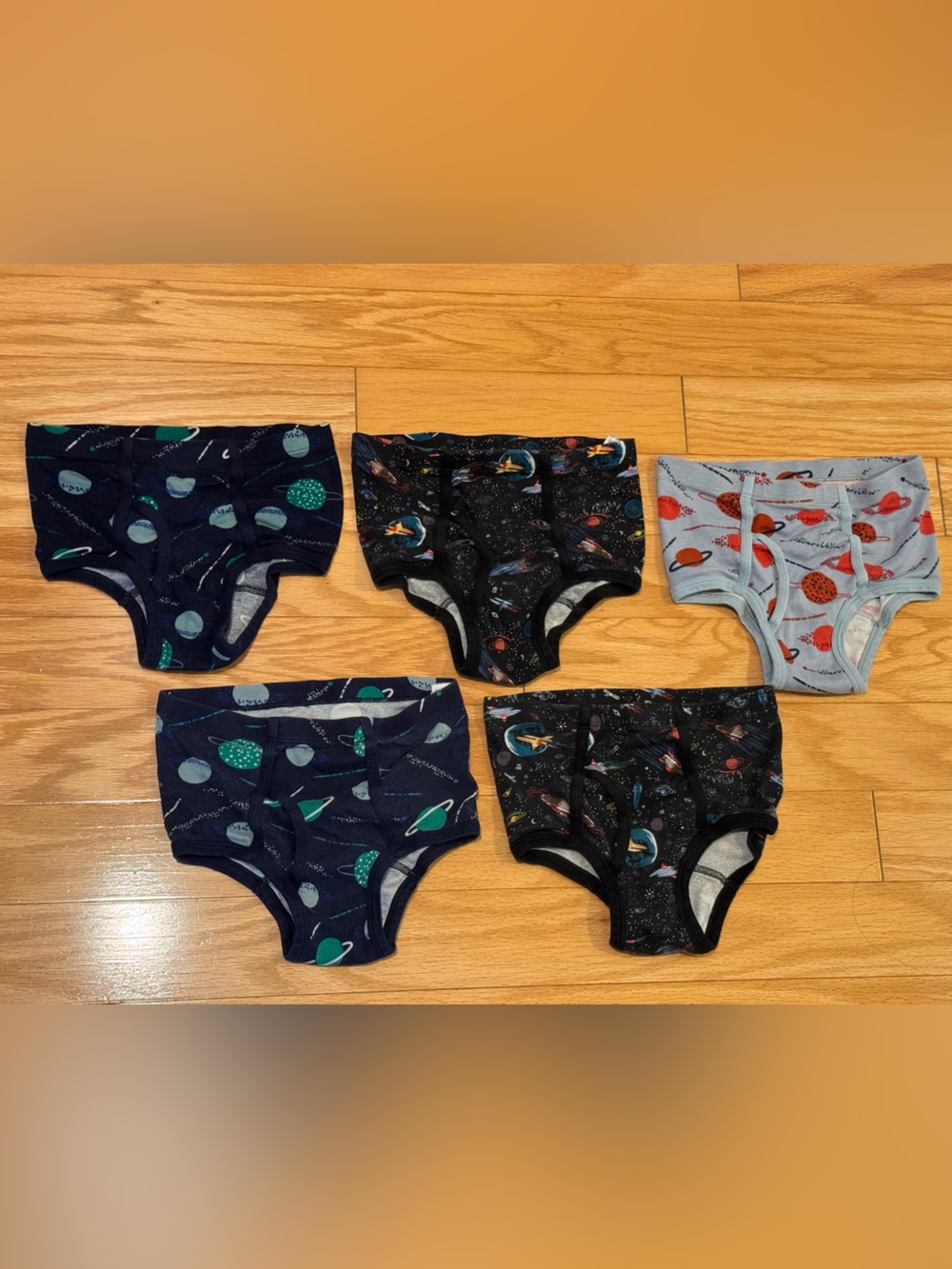 Set of 5 Hanna Andersson Organic Cotton Briefs Space themed design size M